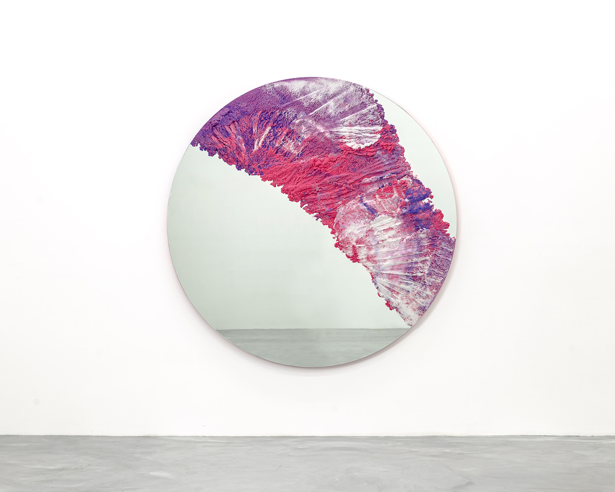 Artwork，Sculpture，mirror，Exhibits，