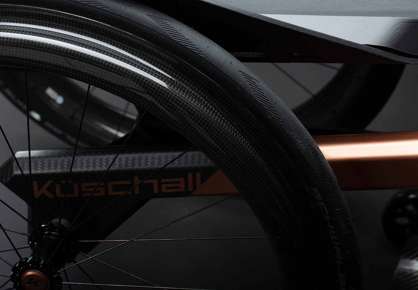 wheelchair，light，traffic，