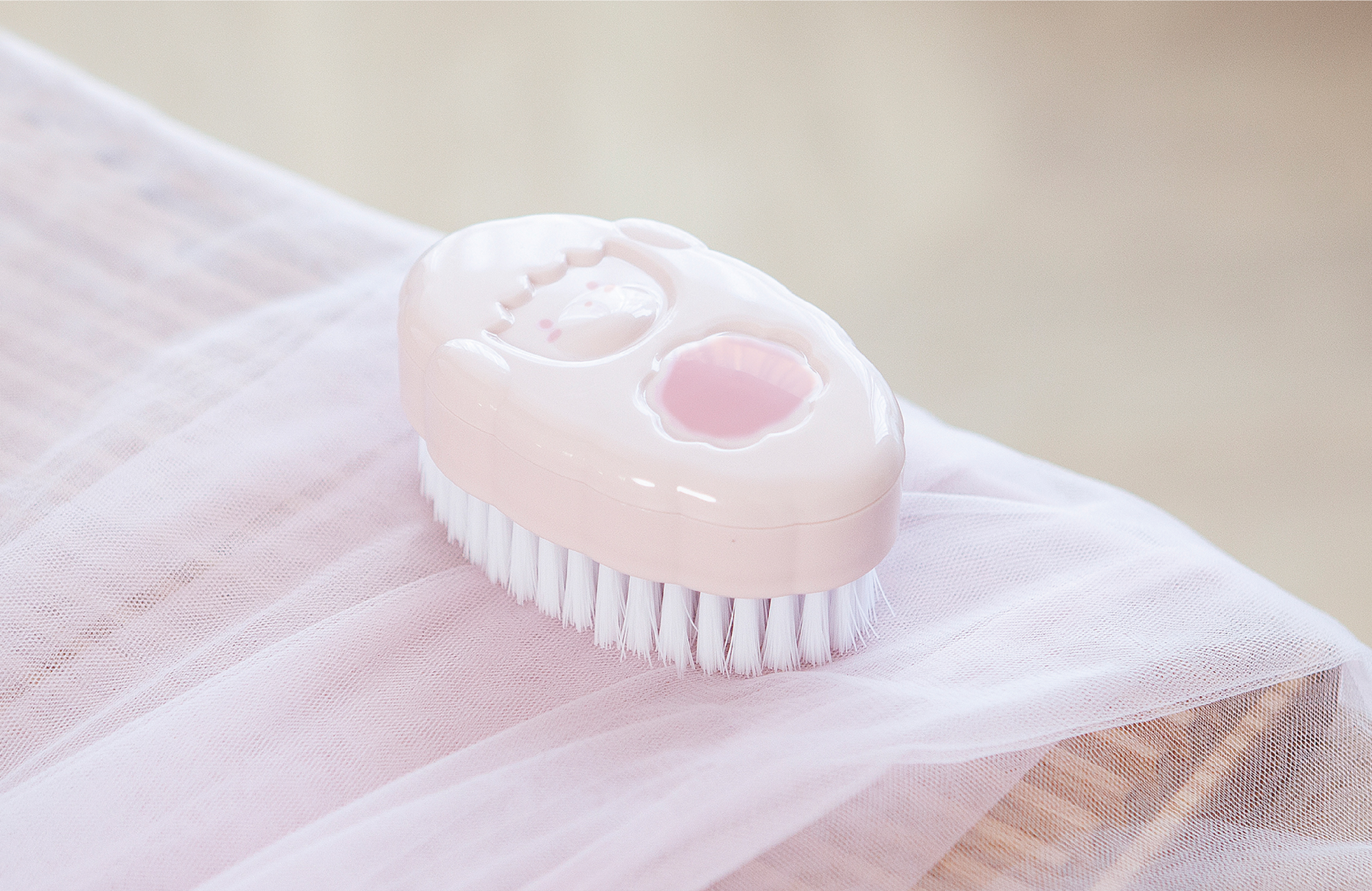 Soft lamb washing brush，