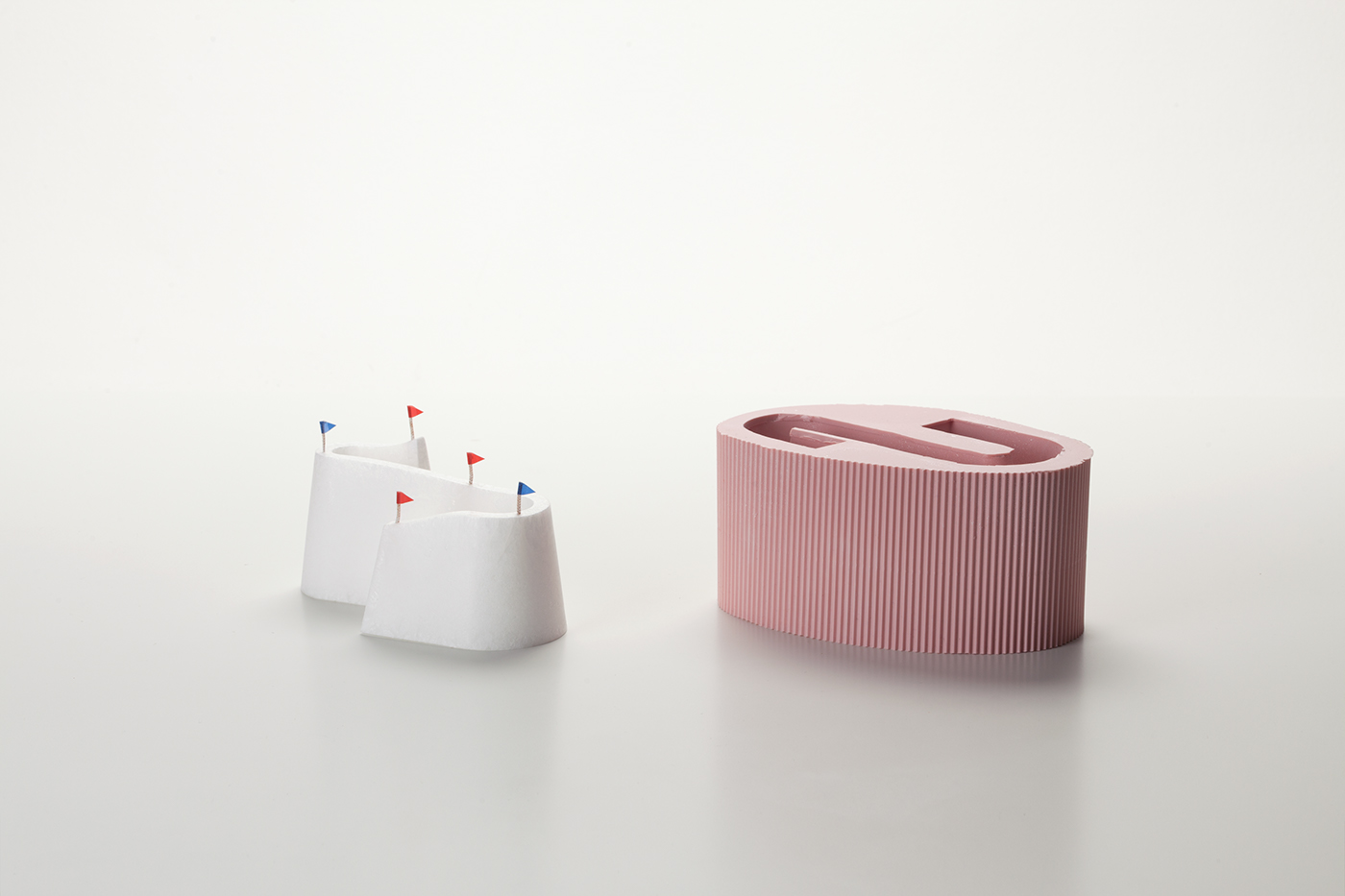 Home design，white，candle，