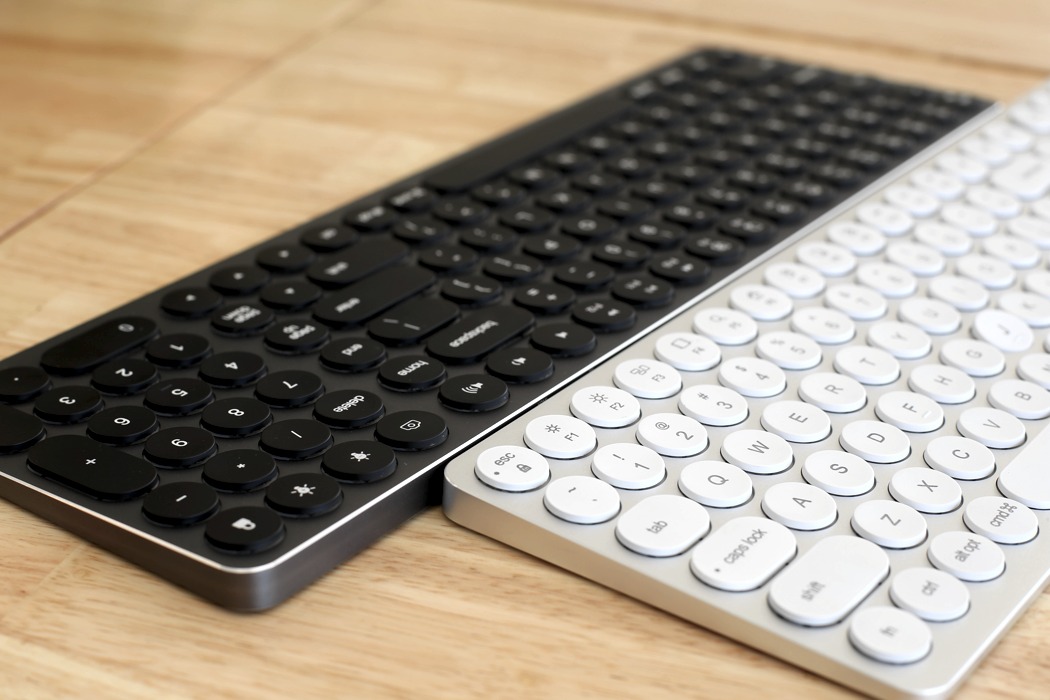 Round key，Durable，TF / SD card slot，External keyboard，