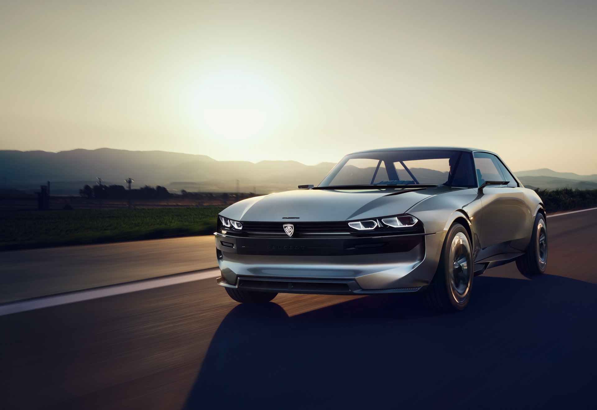 automobile，conceptual design，Holger Egbers，silvery white，