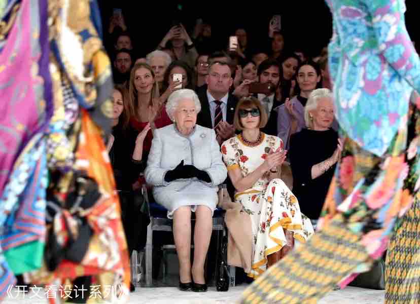 Open text to see design，chair，Elizabeth，queen，