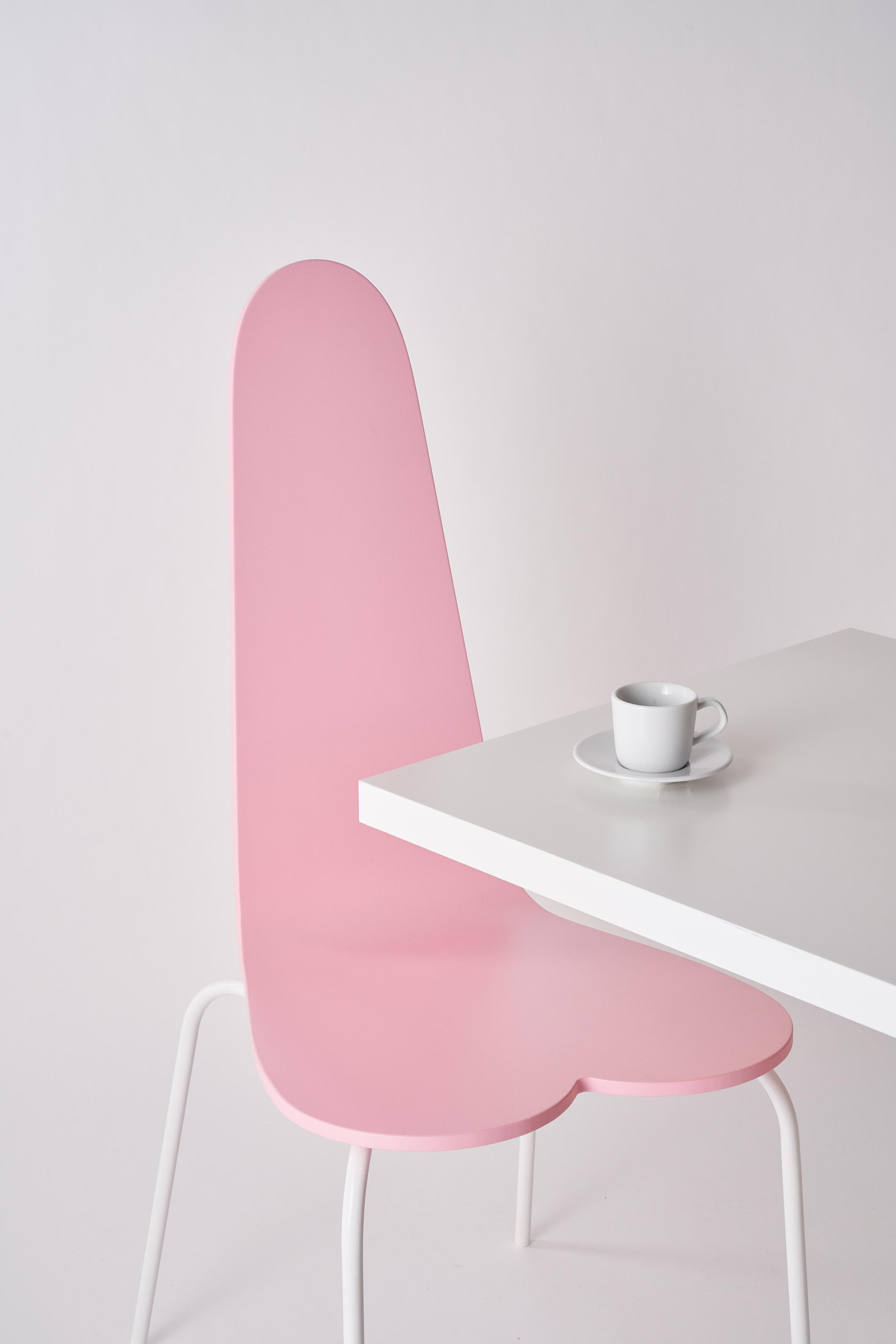 Nathaniel Furma，color，Human form，Design，chair，
