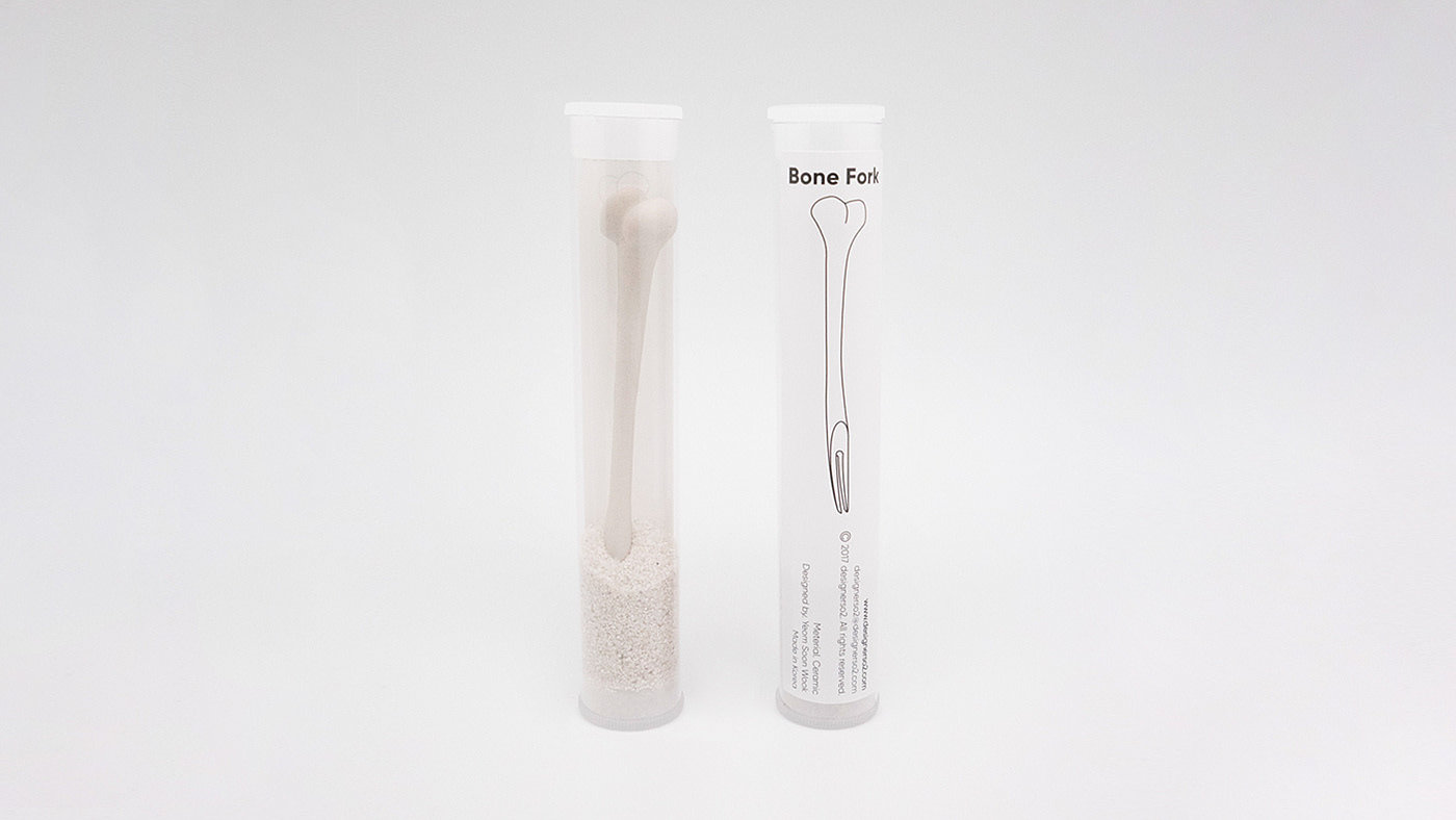 Bone fork，ceramics，white，concept，