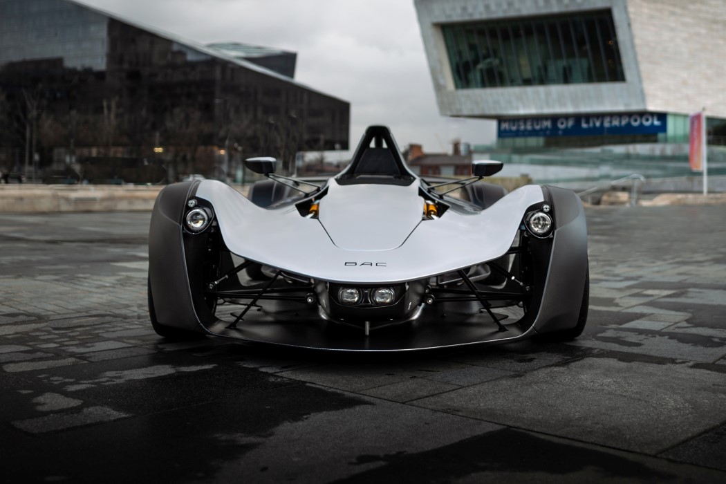 automobile，silvery white，AC MONO，Sports car，