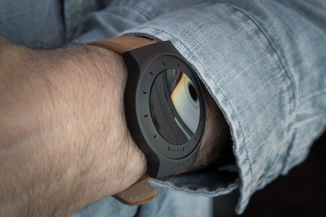 Wrist watch，Minimalism，led，Tactile dial，Vibration，