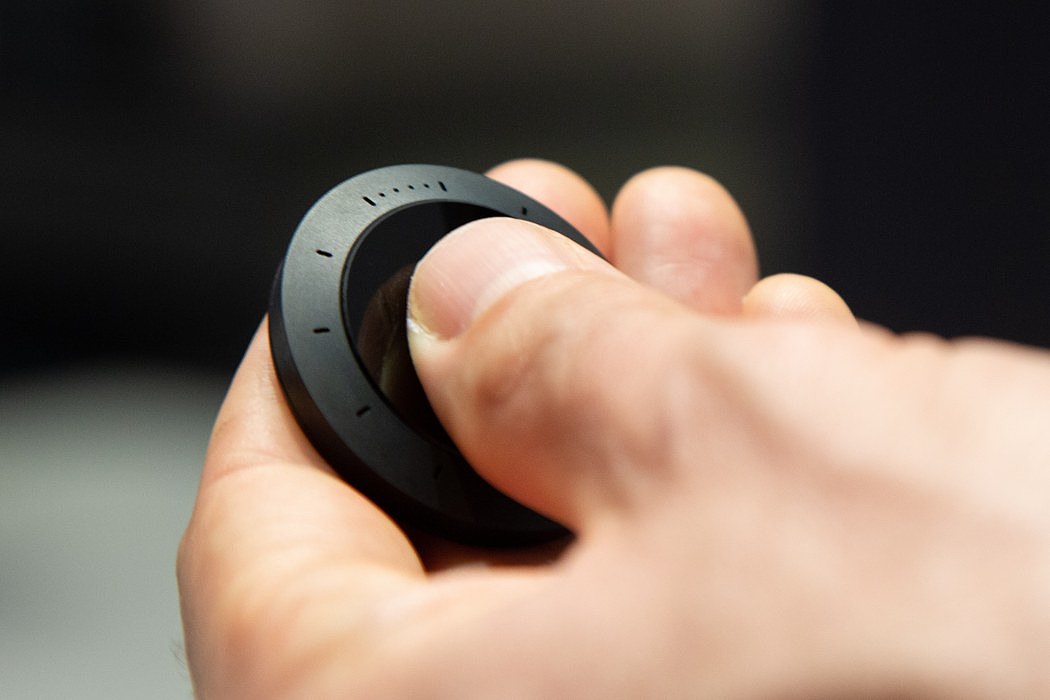 Wrist watch，Minimalism，led，Tactile dial，Vibration，