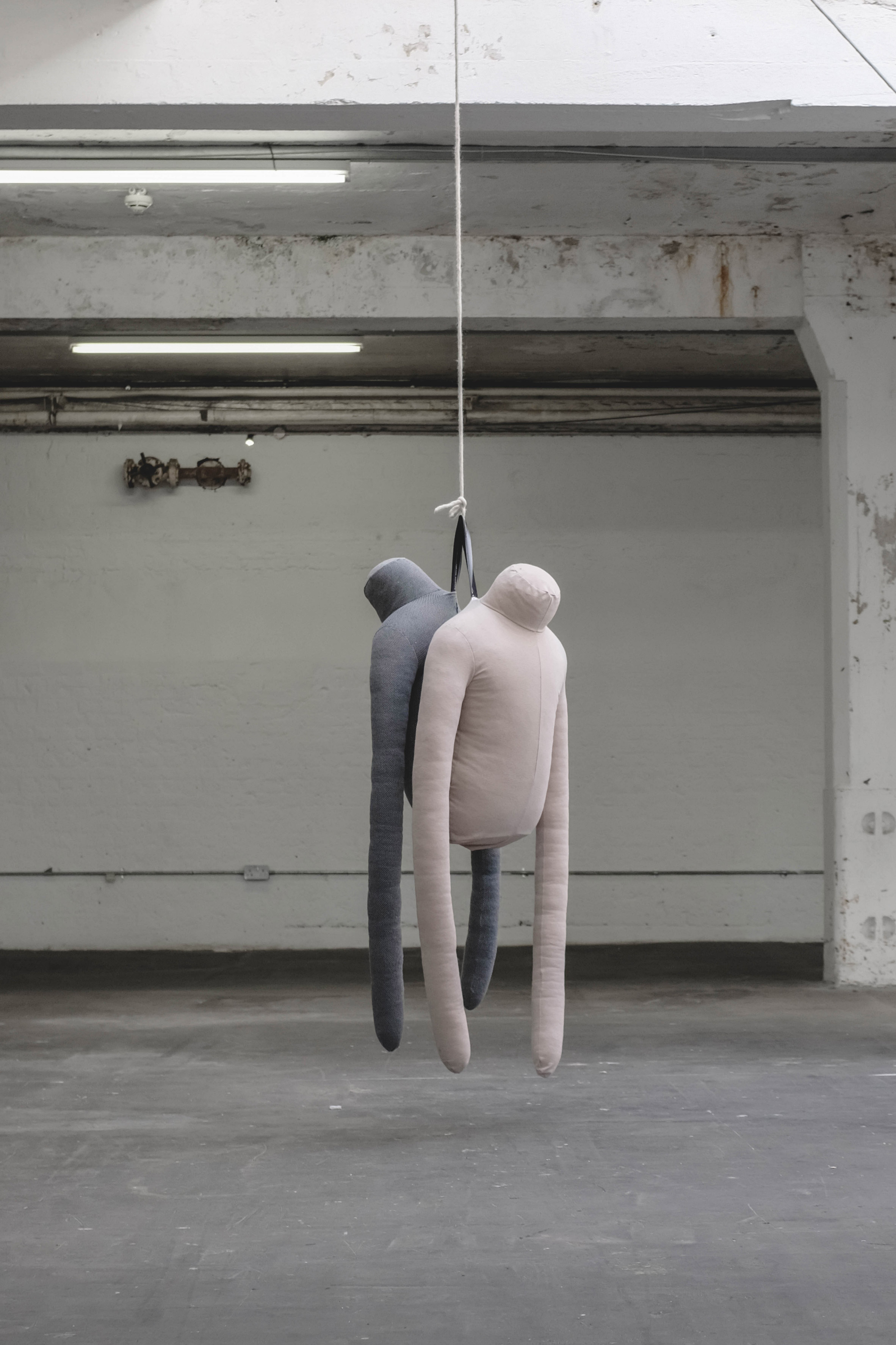 Cushion，Ergonomics，comfortable，unique，