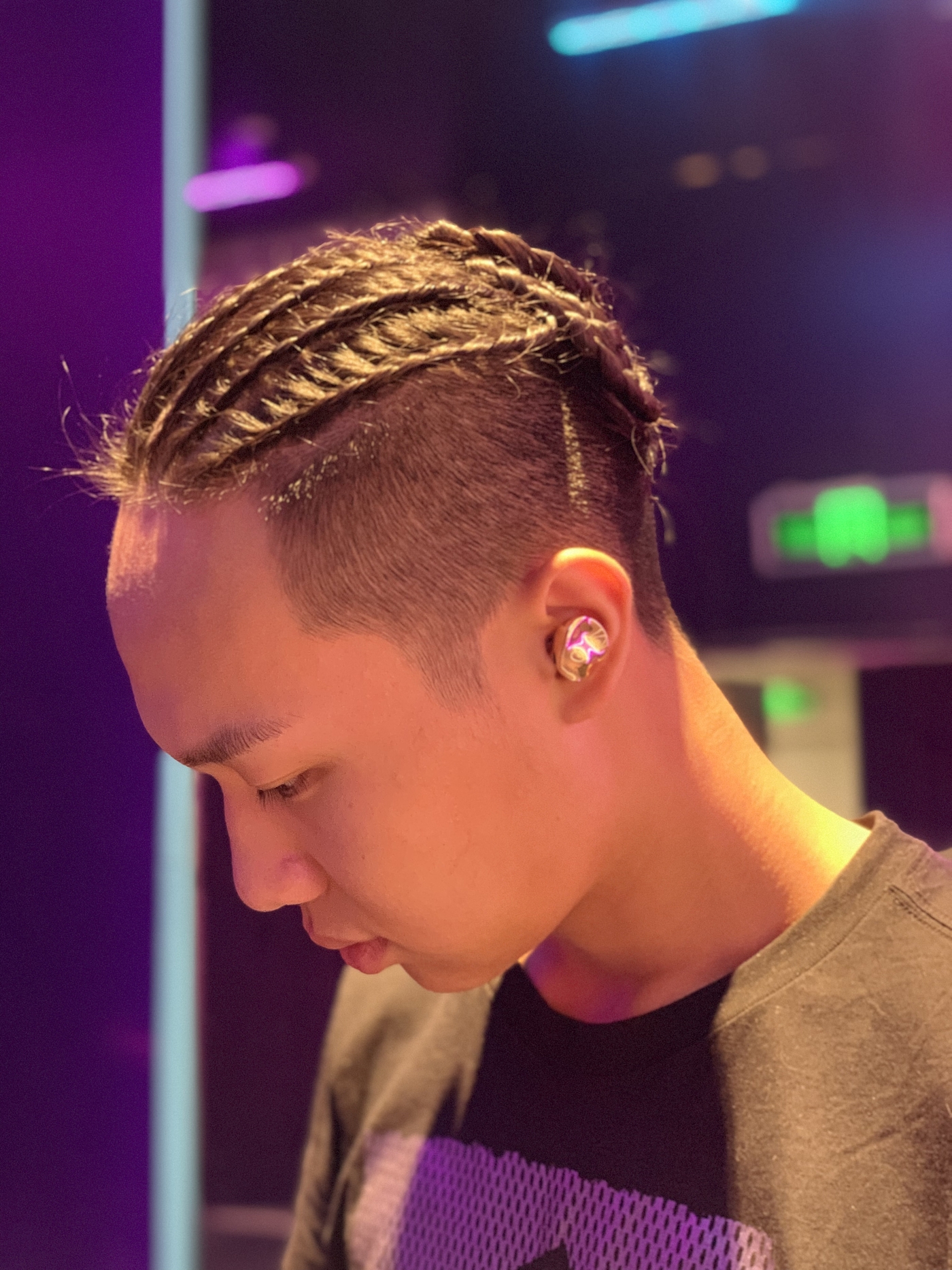 Earphone design，