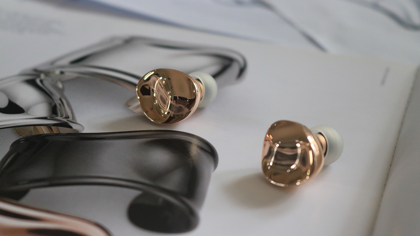 Earphone design，