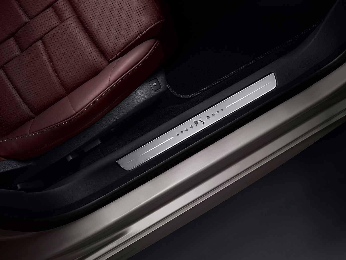 New car launch，Brand flagship model，Peugeot Citroen，ds，automobile，