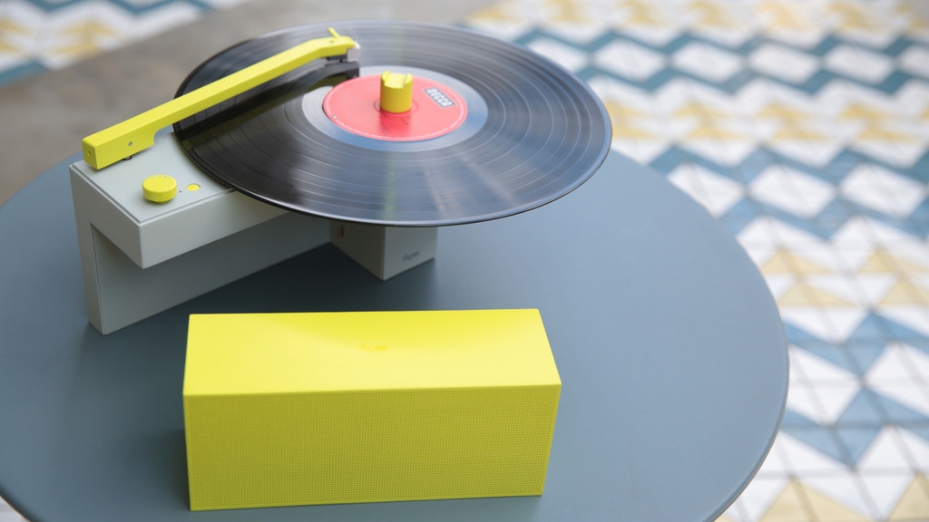 Portable，Bluetooth Speaker ，Double turntable，Duo，Wireless intelligence，