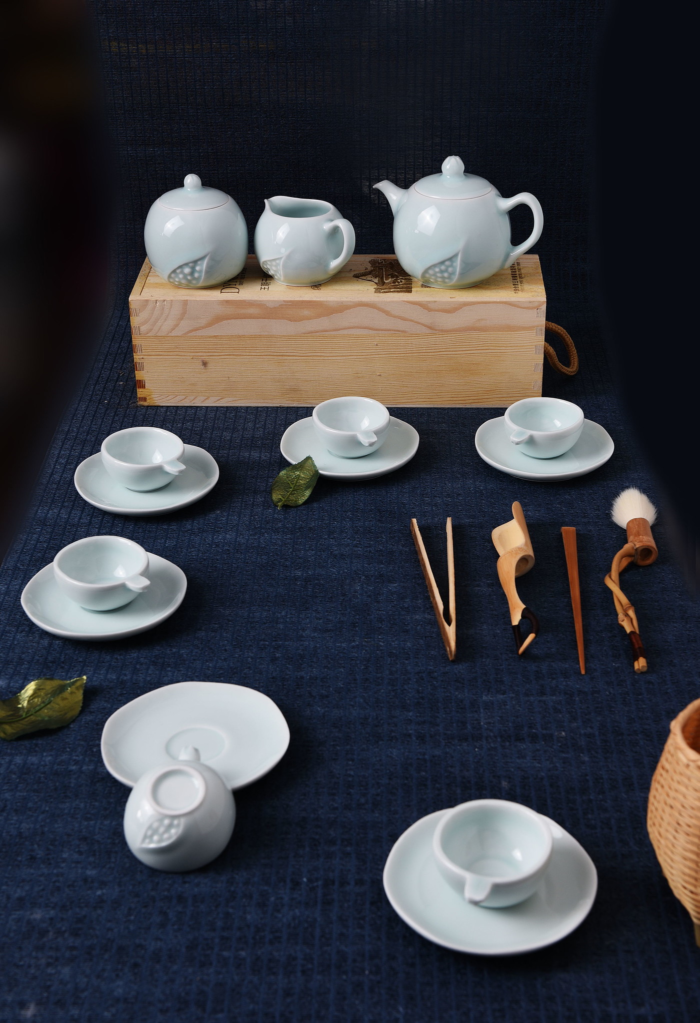 Ceramics, tableware, tea sets, folk customs，