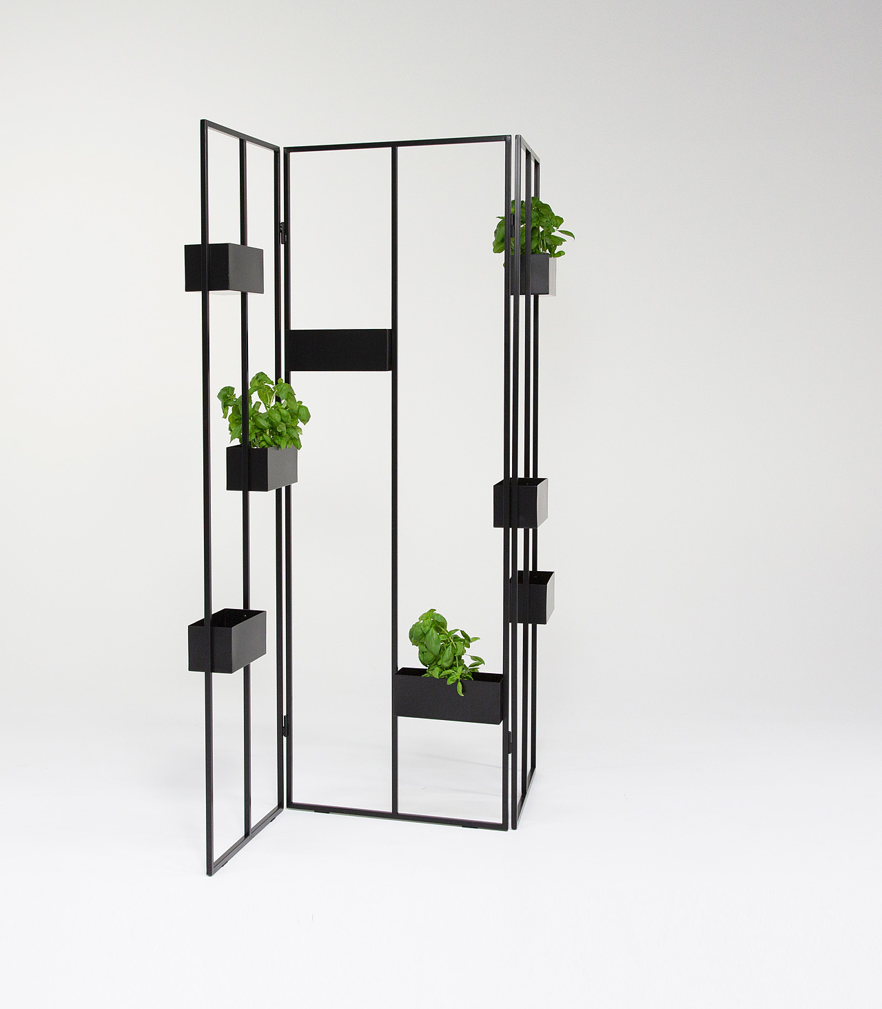 VERSO，Bracket，Plant booth，Hanna Sarokaari，vertical，