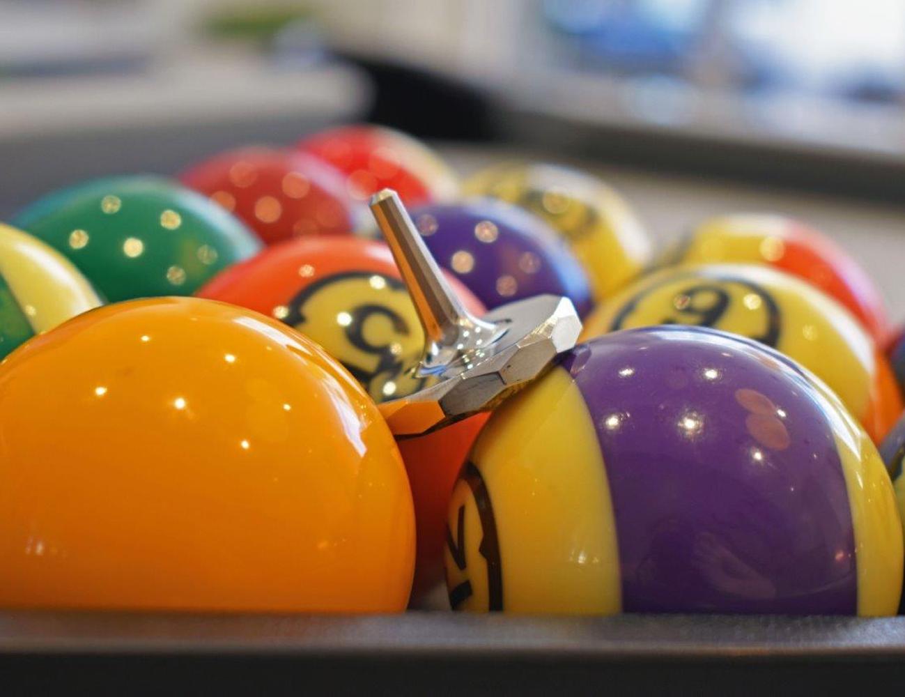 top，Titanium metal，decompression，