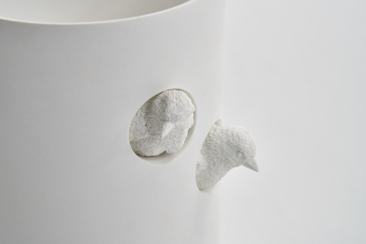 麻雀x花瓶 一个精致的装饰收藏品 普象网 麻雀x花瓶 一个精致的装饰收藏品 普象网