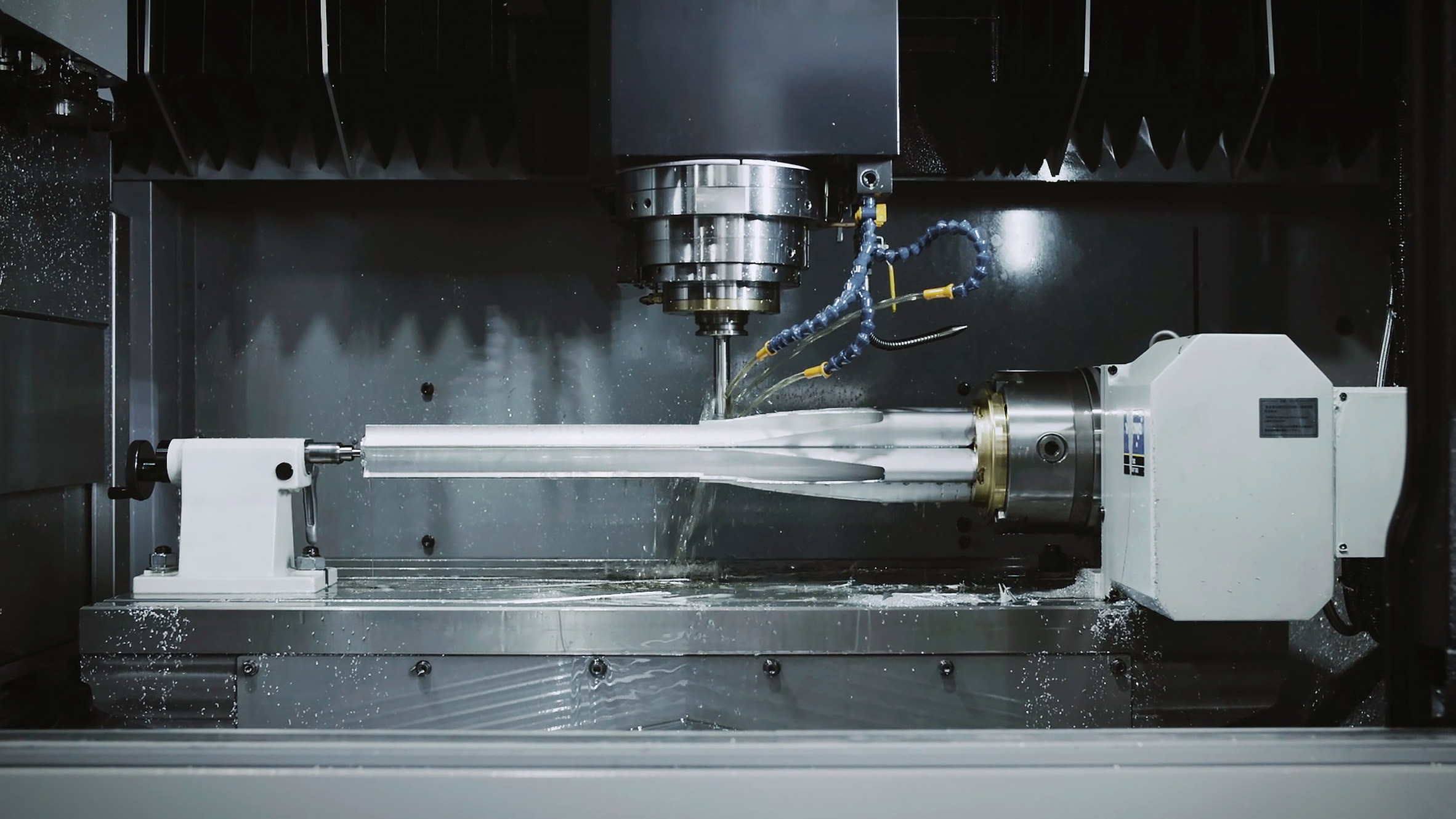 Aluminium，cherry blossoms，Olympic torch，