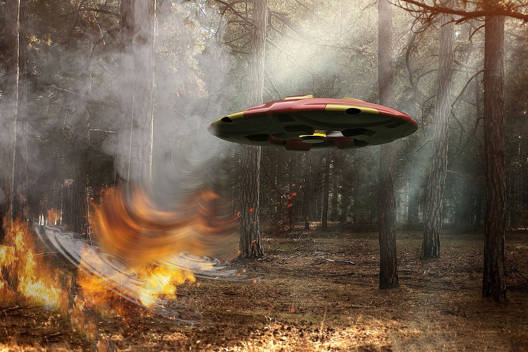 UAV，