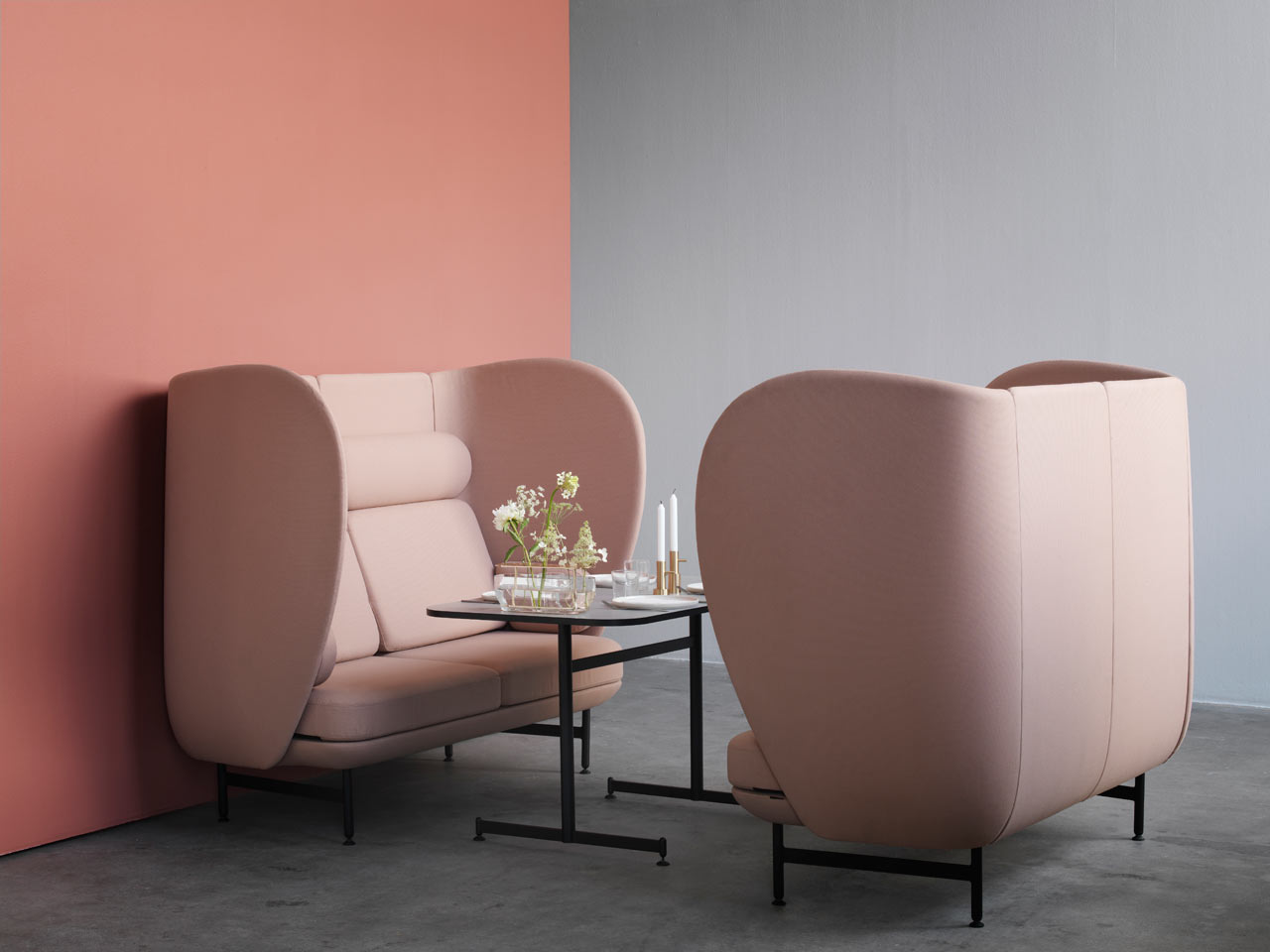 to work in an office，private，chair，furniture，