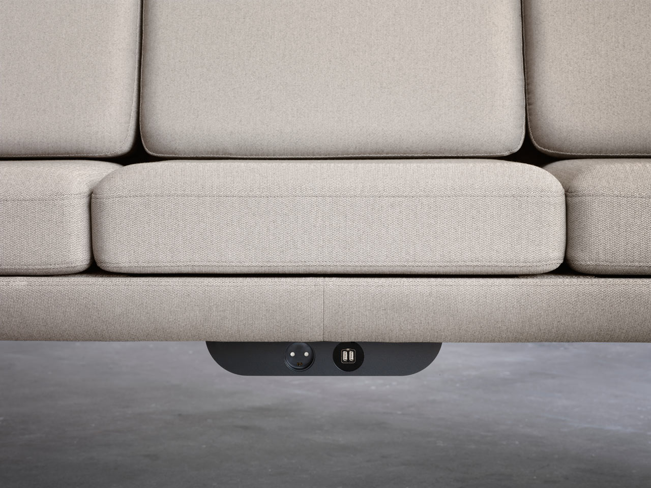 to work in an office，private，chair，furniture，