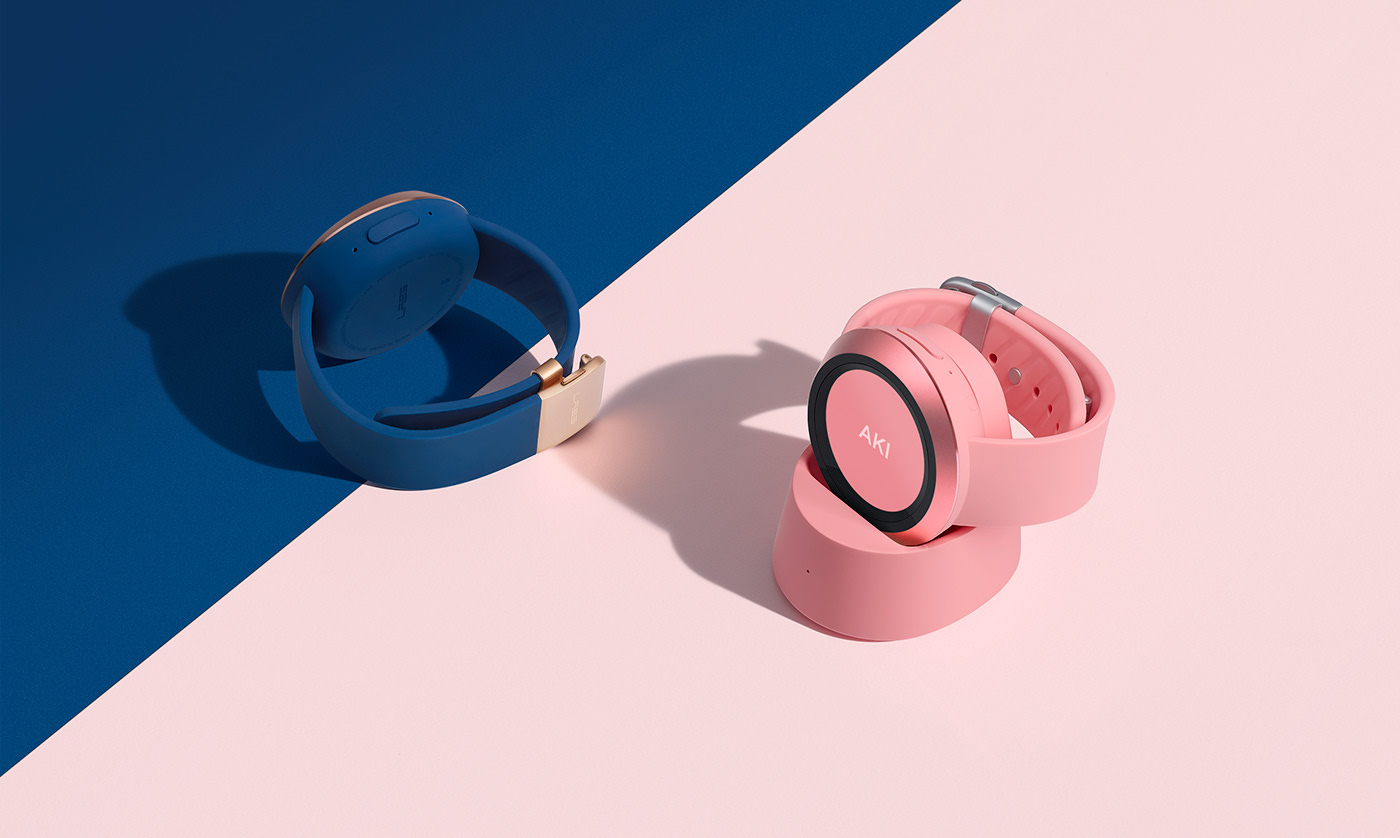 Wrist watch，Wristwatch，children，waterproof，app，AKI，KIM SEUNGWOO，Wireless charging，