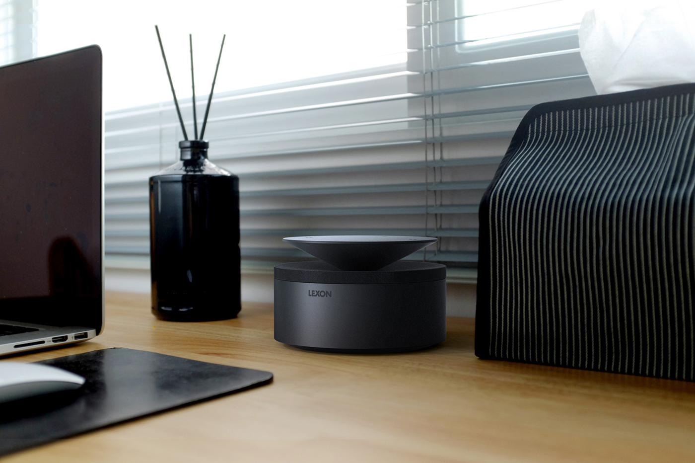 360°，Simplicity，three-dimensional，surround，simple，