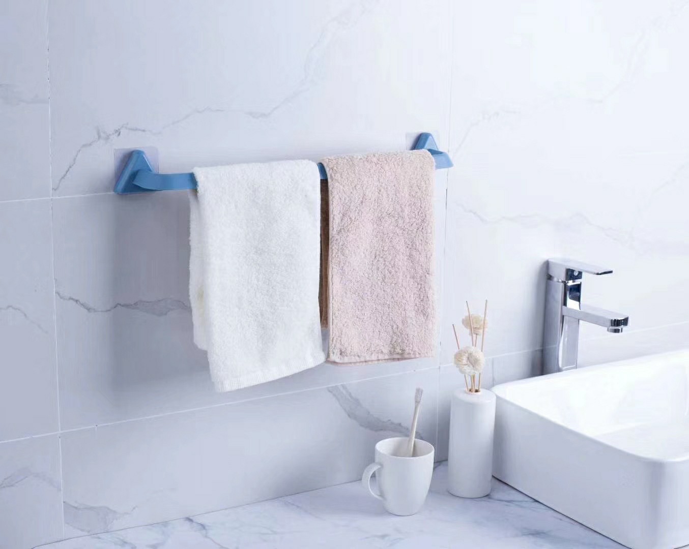 Things are nameless，Towel rack，