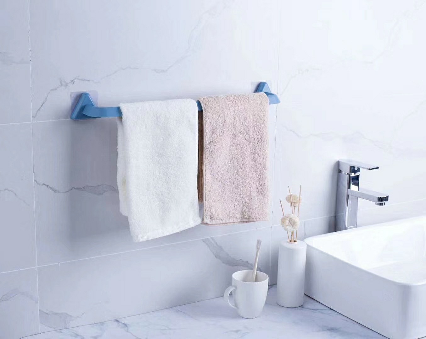Things are nameless，Towel rack，