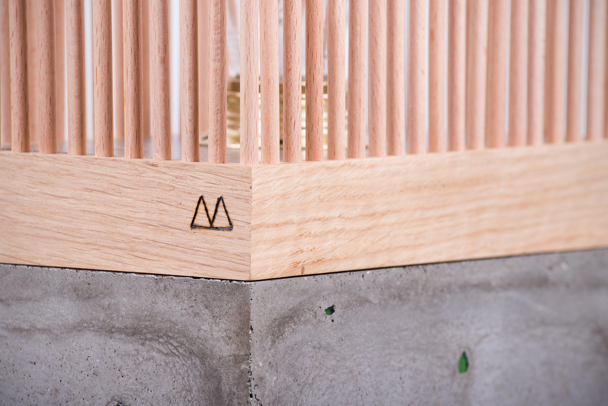 furniture，lamps and lanterns，lighting，product design，wood，