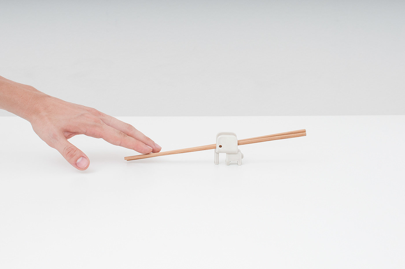 Tools and equipment，chopsticks，Bracket，elephant，Design，brief introduction，