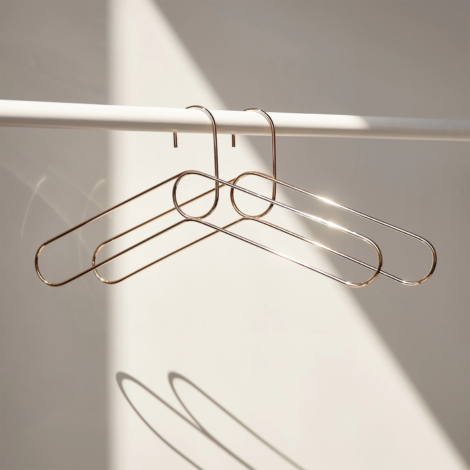 product design，Housewear & Furnishings，Minimalist style，coat hanger，