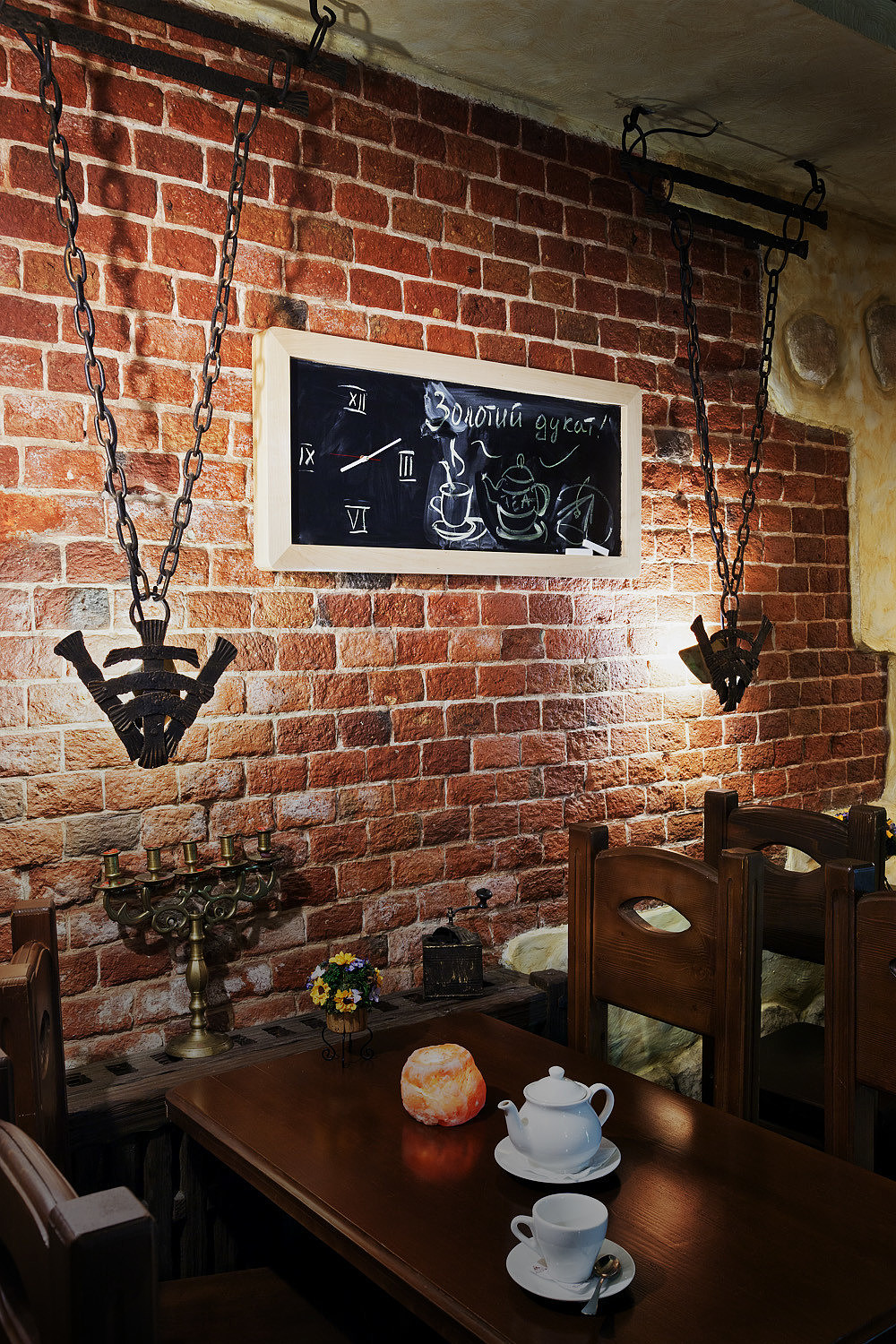 Home Furnishing，time，clock，blackboard，industrial design，