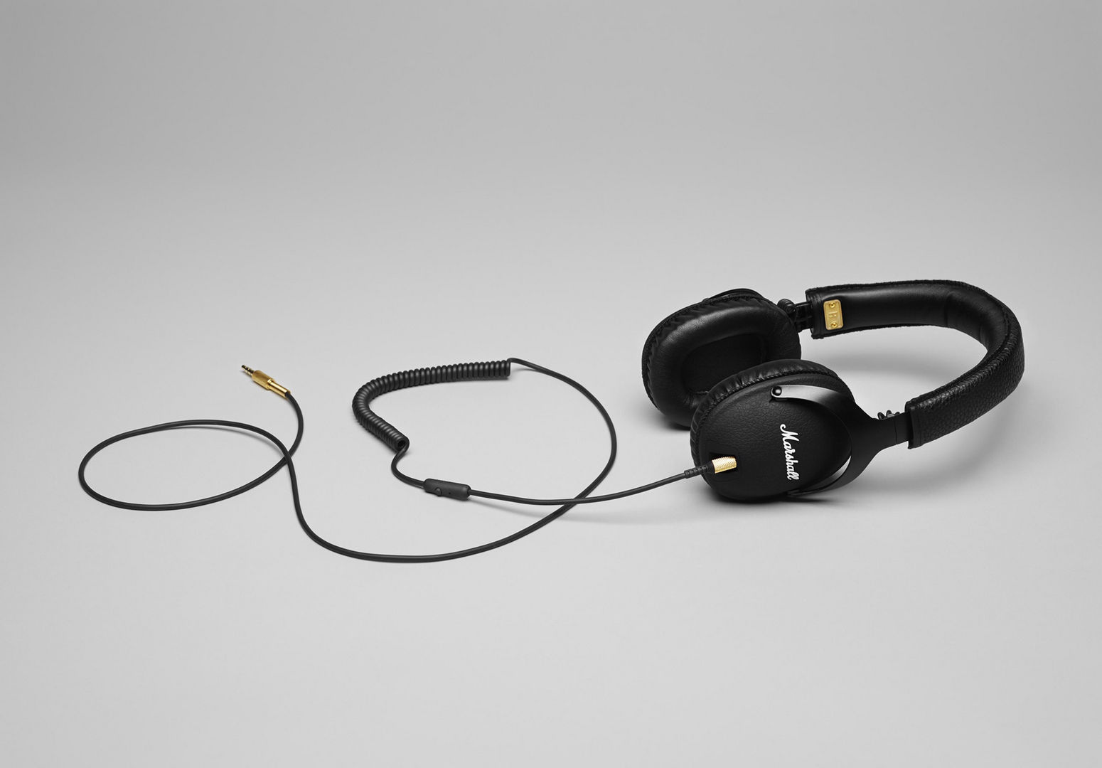 headset，loudspeaker box，if，