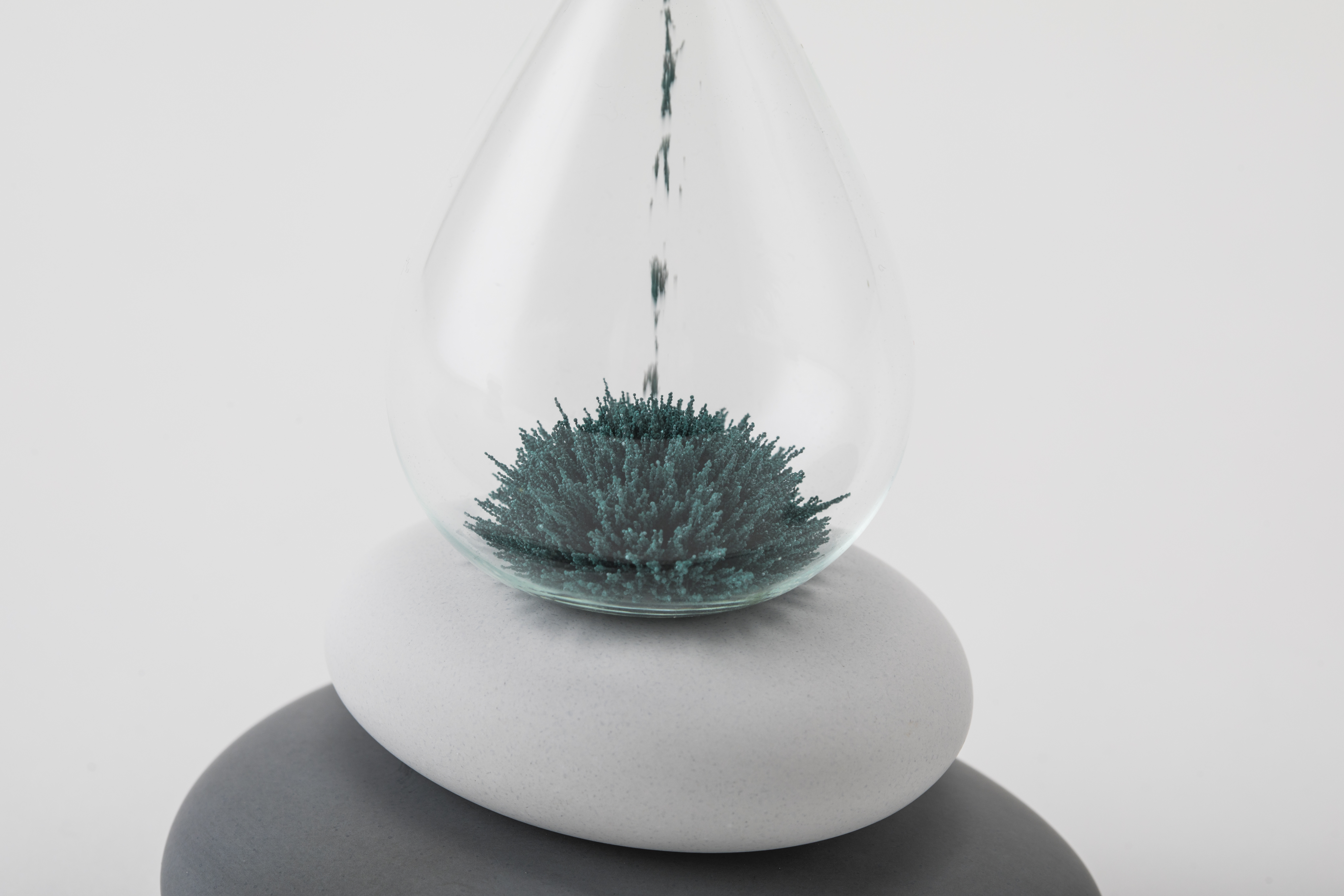 Hourglass, original design, red deer，