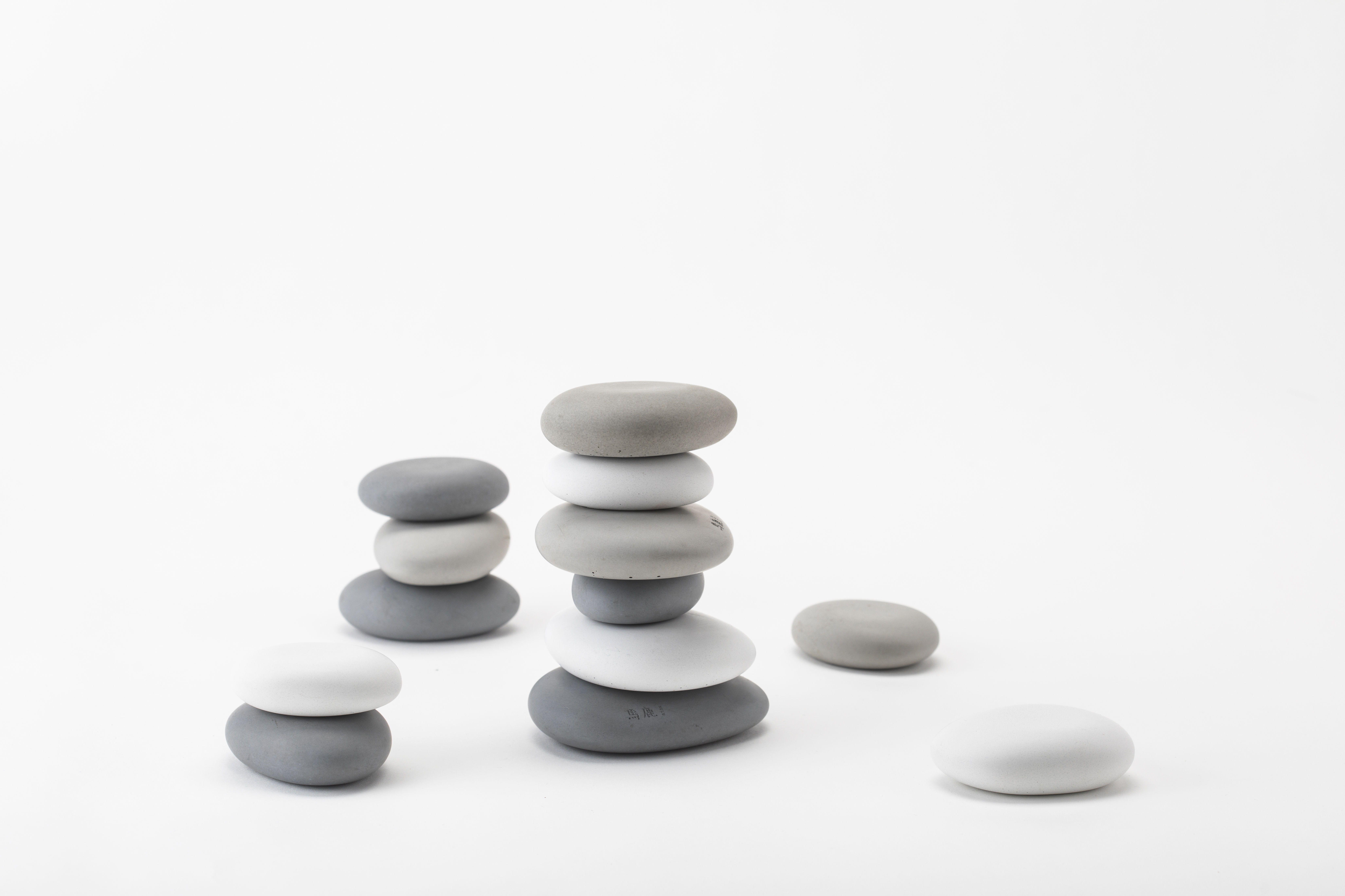 Hourglass, original design, red deer，