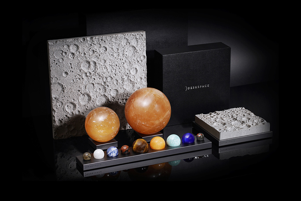 originality，Design，Moon，concrete，DeskSpace，