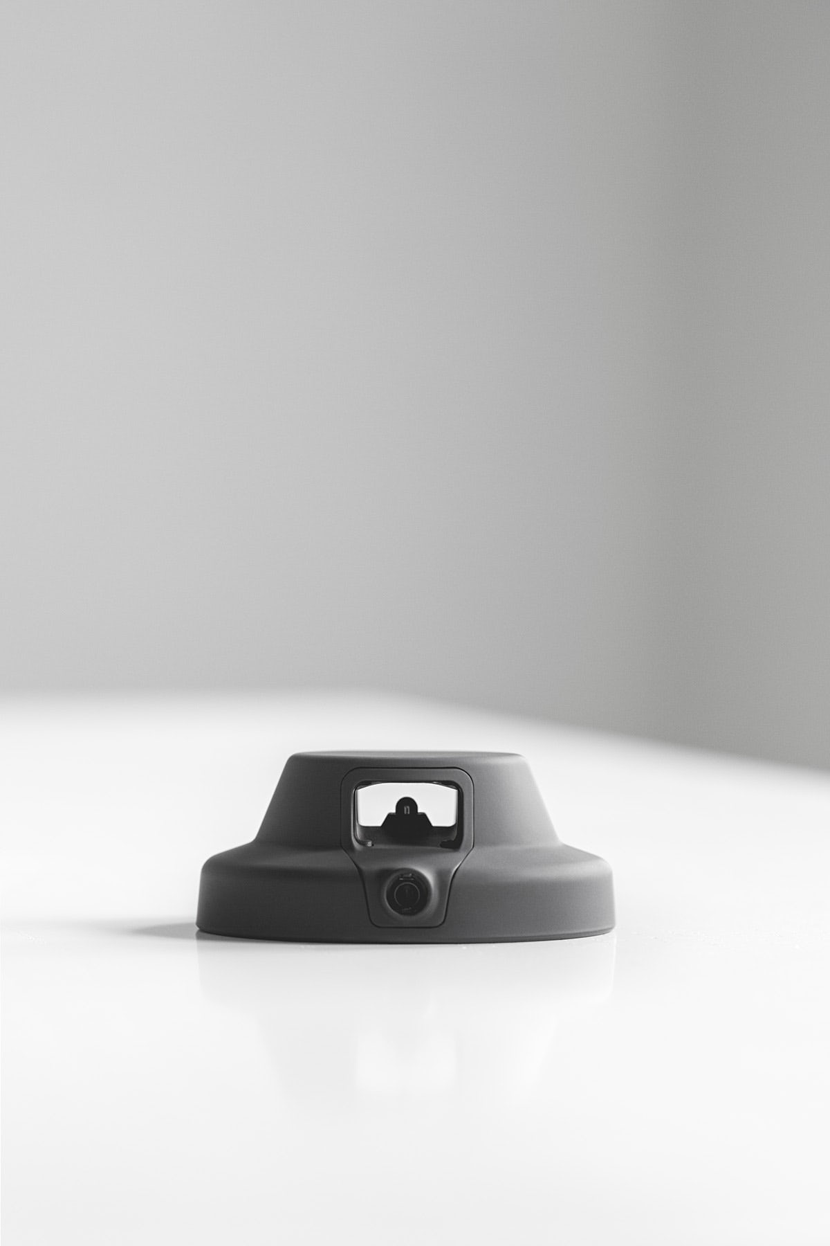 headset，black，Minimalism，Customizable，personality，innovate，