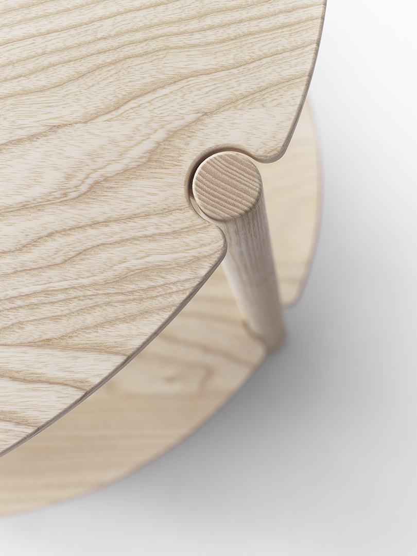 wooden ，Table，table，Different sizes，restaurant，