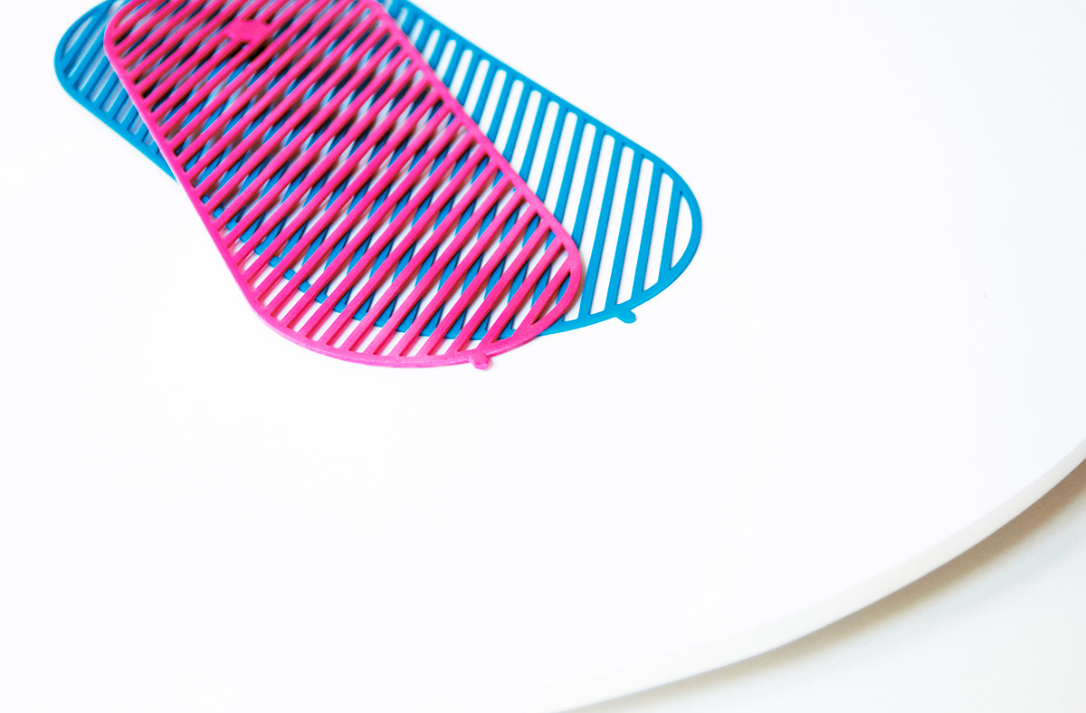 Clock，clocks and watches，color，Minimalist design ，