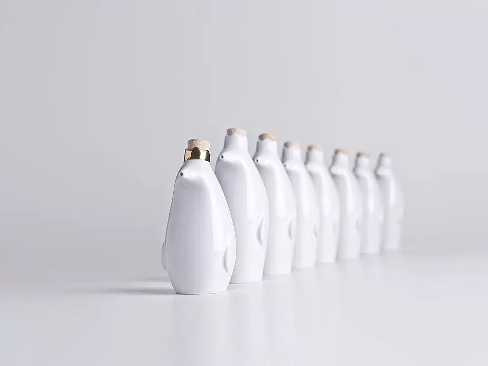 Luiz Pellanda，Arts and Crafts，white，ceramics，