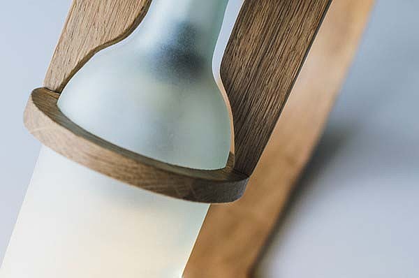 Desk lamp，oak，fashion，