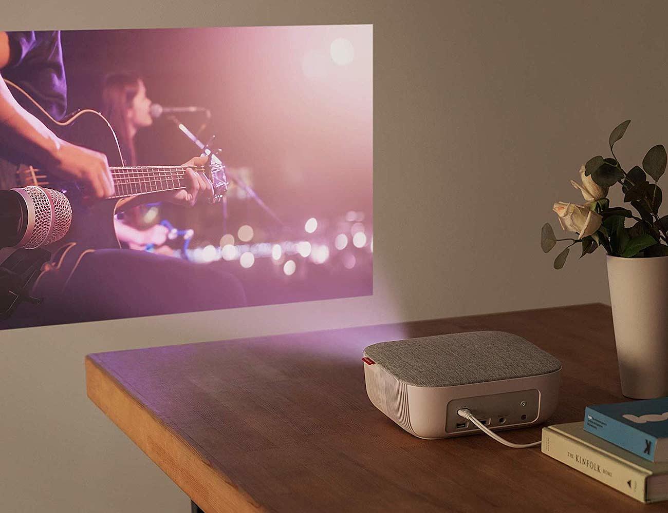 white，USB connection，Ergonomics，indoor，Projector，