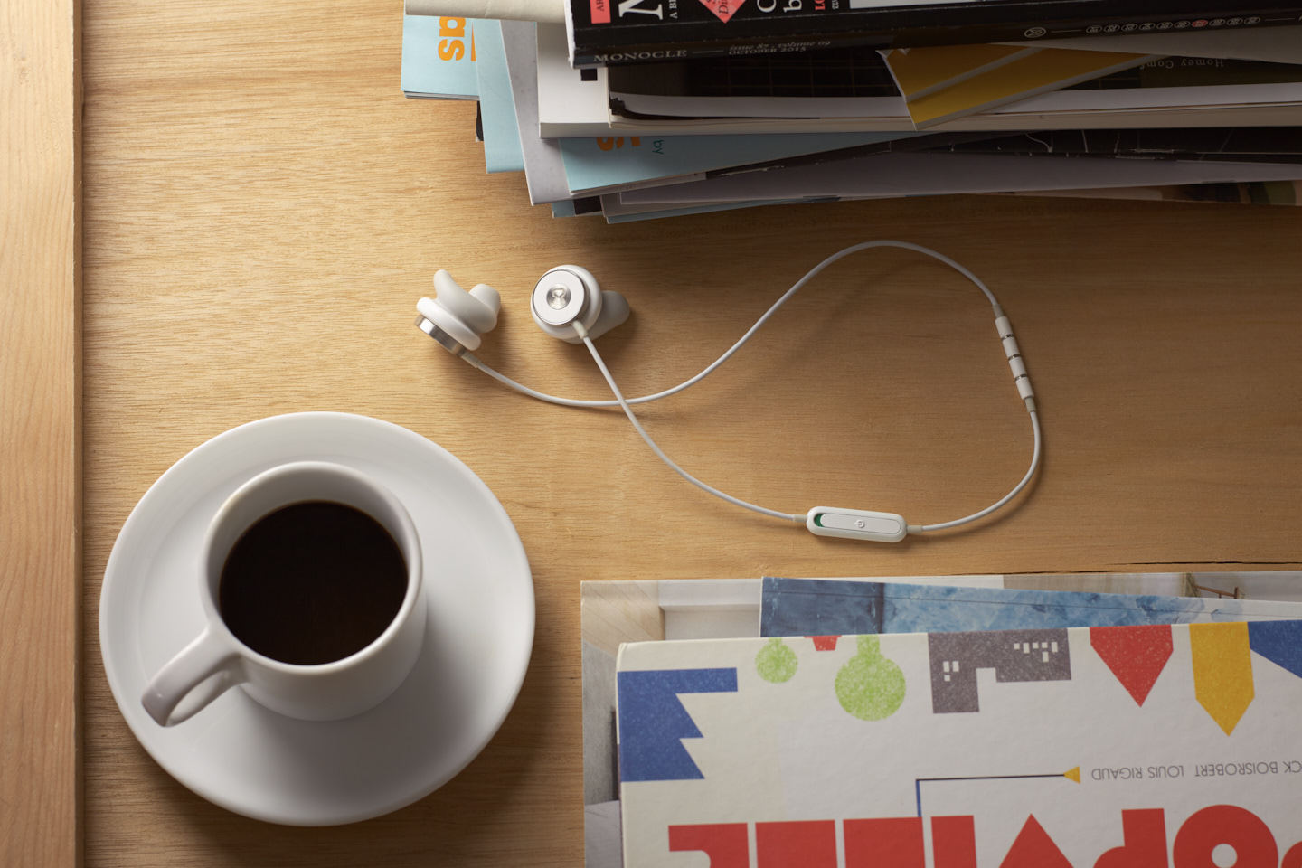 headset，Bluetooth，revols，packing，science and technology，In ear，