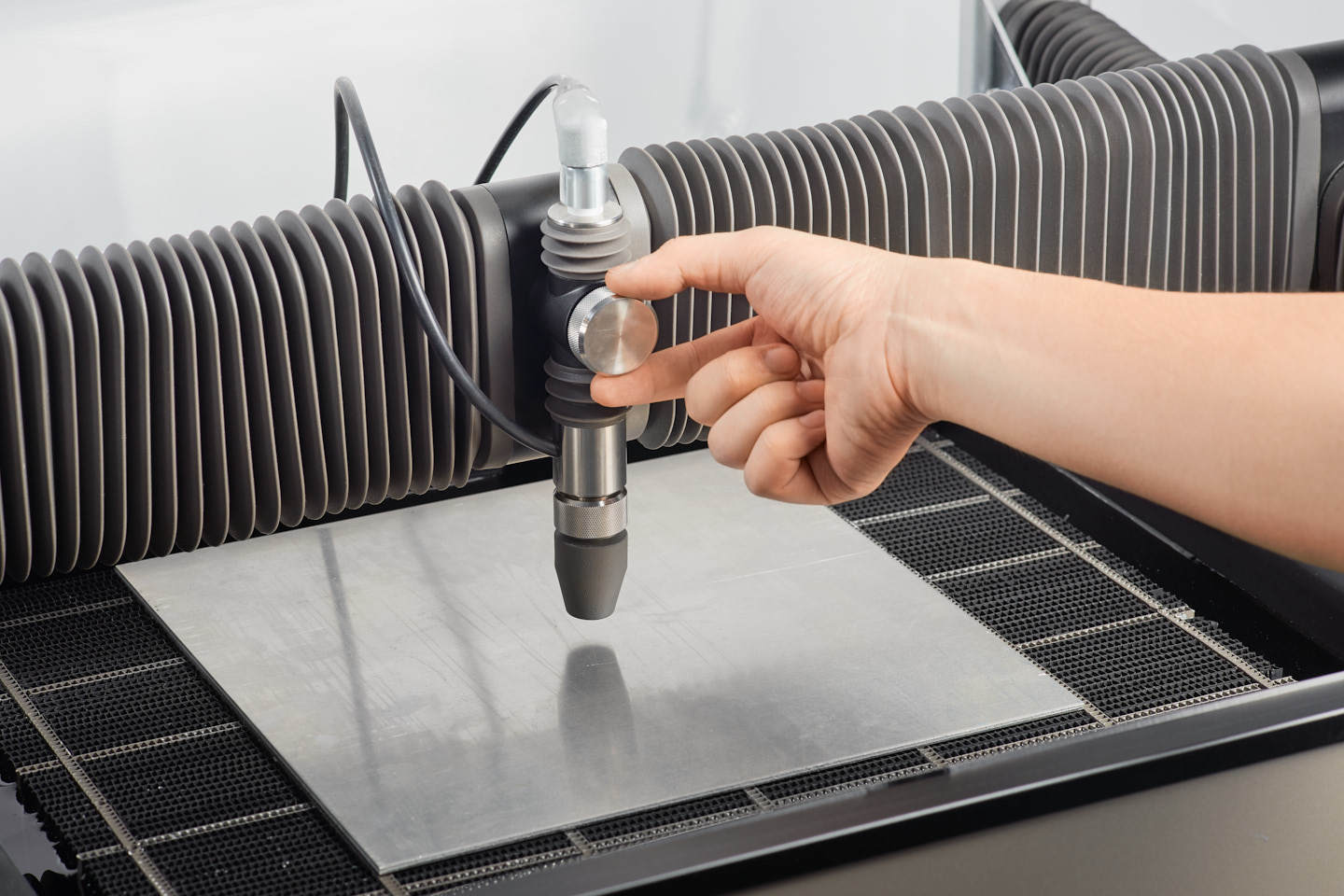 laser，Engraving machine，cutting machine，tool，equipment，