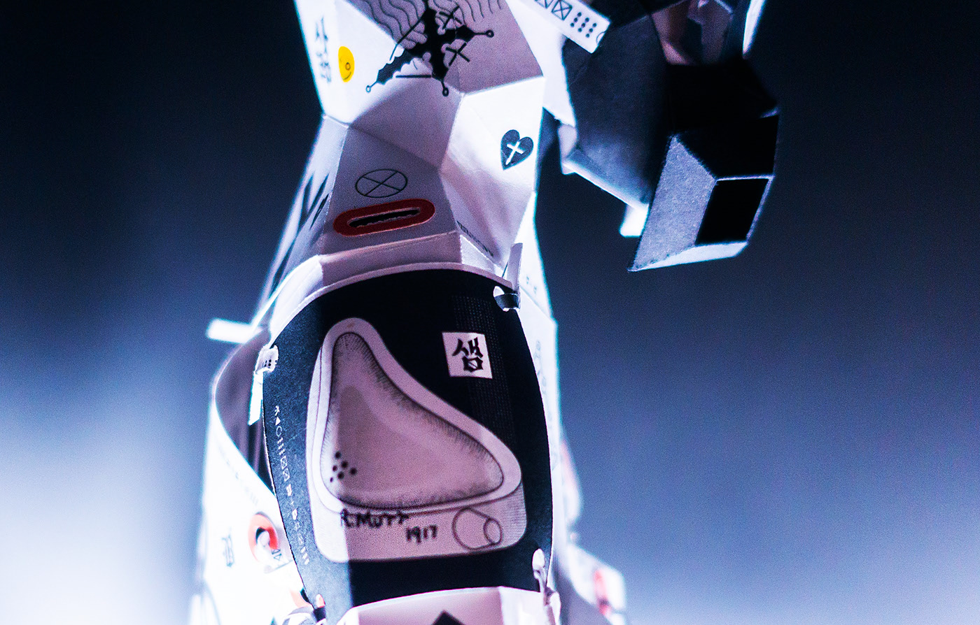 DADAISM，Pluralism，Paper model，Graphic design，