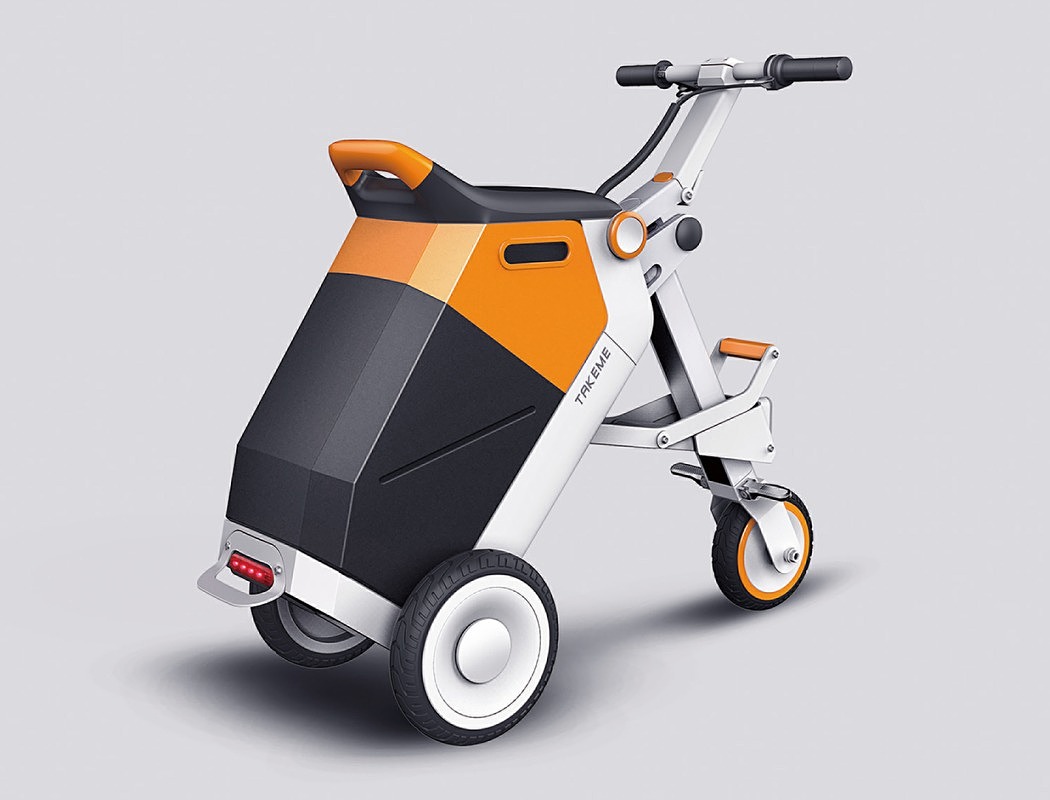 the elderly，luggage cart，Tricycle，trunk，handbag，