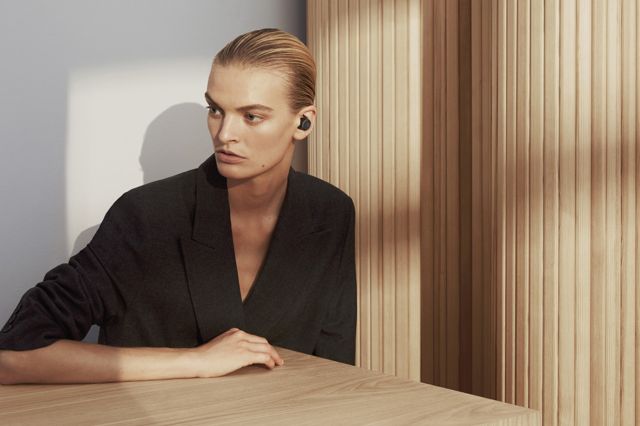 b&o，Bluetooth headset，Wireless headset，headset，Digital intelligence，