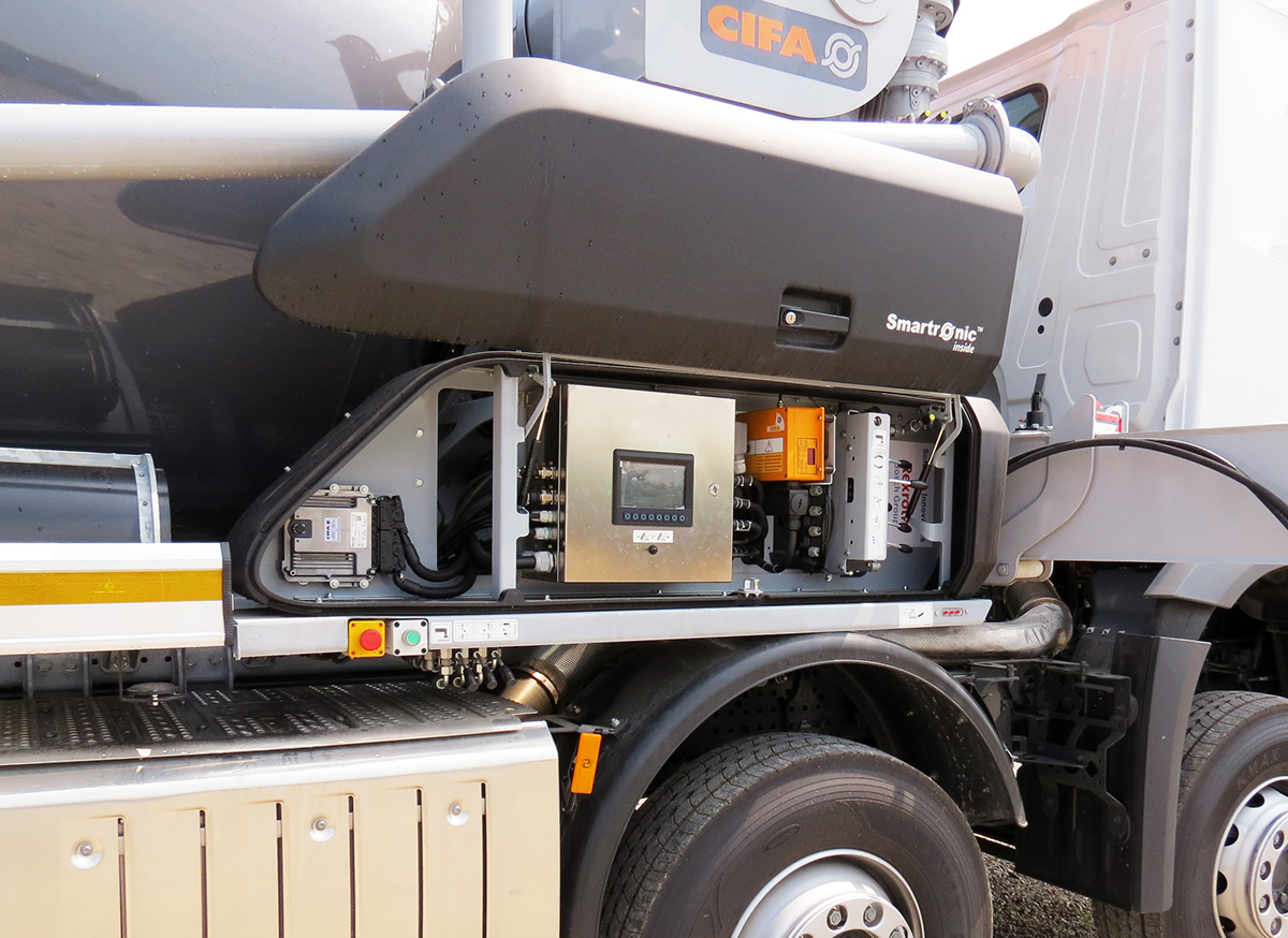 Construction vehicles，intelligence，science and technology，industrial design，Heavy vehicle design，design sketch，