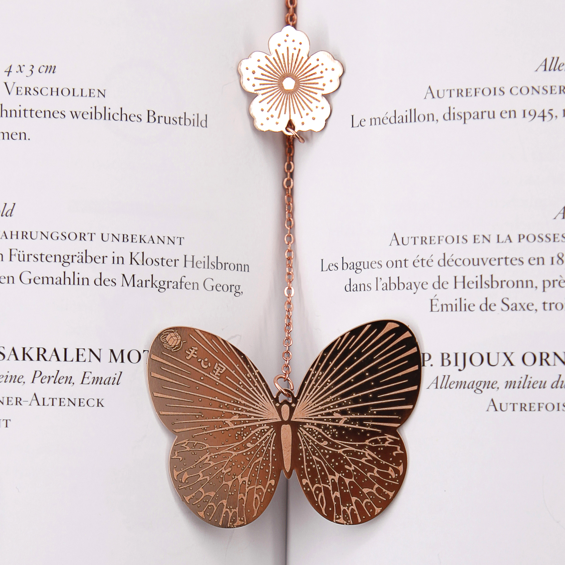 bookmark，butterfly，